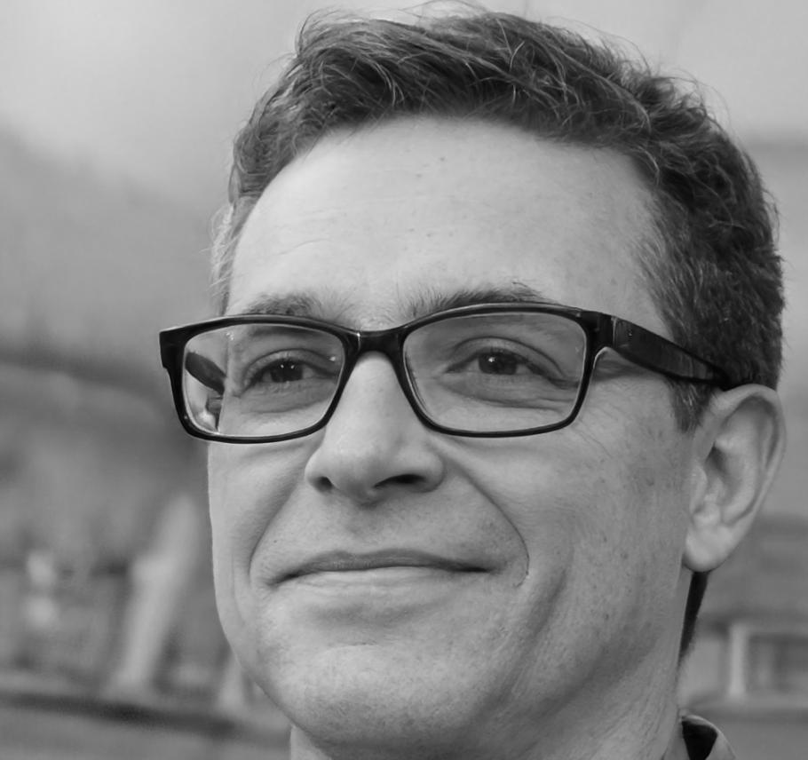 Finanzexperte Maximilian Neubert erklärt Budgetplanung für Events